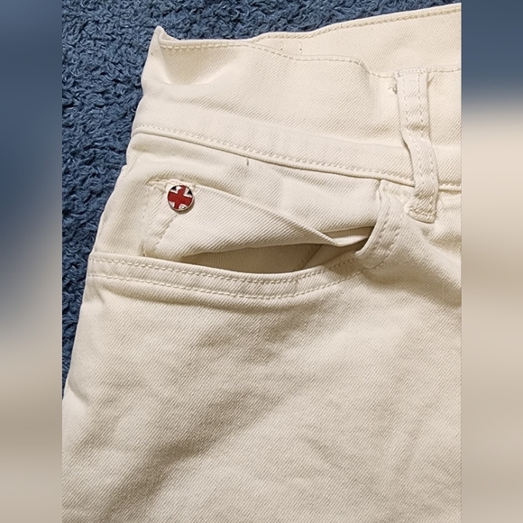 Huson ruby shorts - Picture 4 of 6